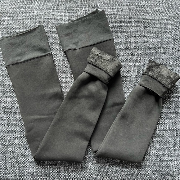 NWOT Free Country Ladies Faux Fur Lined Legging, 2 Pack Size M/L - Picture 1 of 10